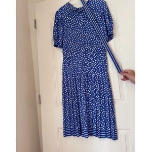 Vintage blue floral dress,like new size 6!